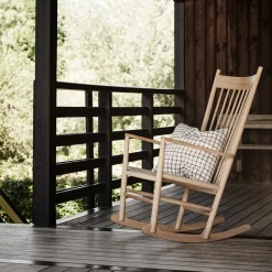 Fredericia Furniture Armchairs & Footstools*J16 rocking chair, Natural soap oiled oak Beige
