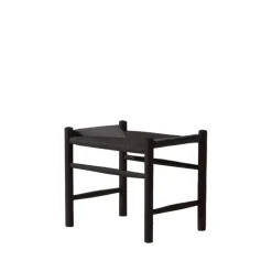Fredericia Furniture Stools*J16 stool, - lacquered oak Black