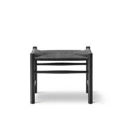 Fredericia Furniture Stools*J16 stool, - lacquered oak Black
