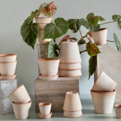 Bergs Potter Garden Details & Accessories*Julie flower pot Ø17 cm, Pink