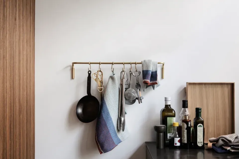 Ferm Living Clothes Hooks & Hangers*Kitchen rod with 6 hooks, brass Gold-coloured