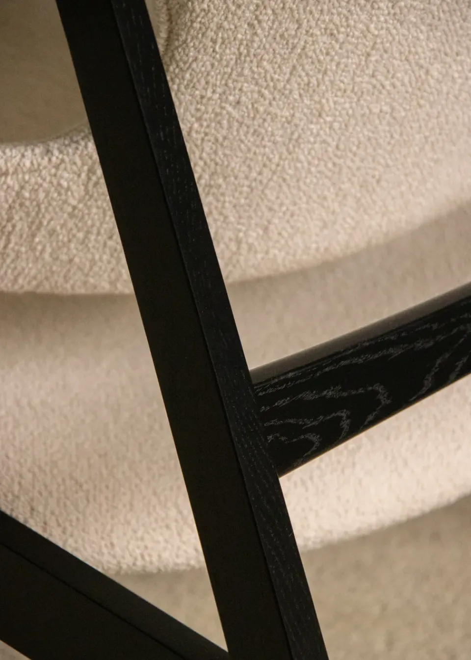 Audo Copenhagen Armchairs & Footstools*Knitting lounge chair, Barnum Bouclé 24-black oak White