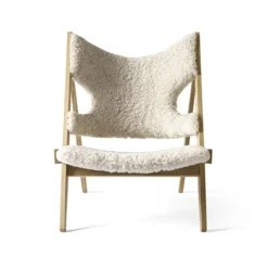 Audo Copenhagen Armchairs & Footstools*Knitting lounge chair, Sheepskin Natural, natural oak legs White