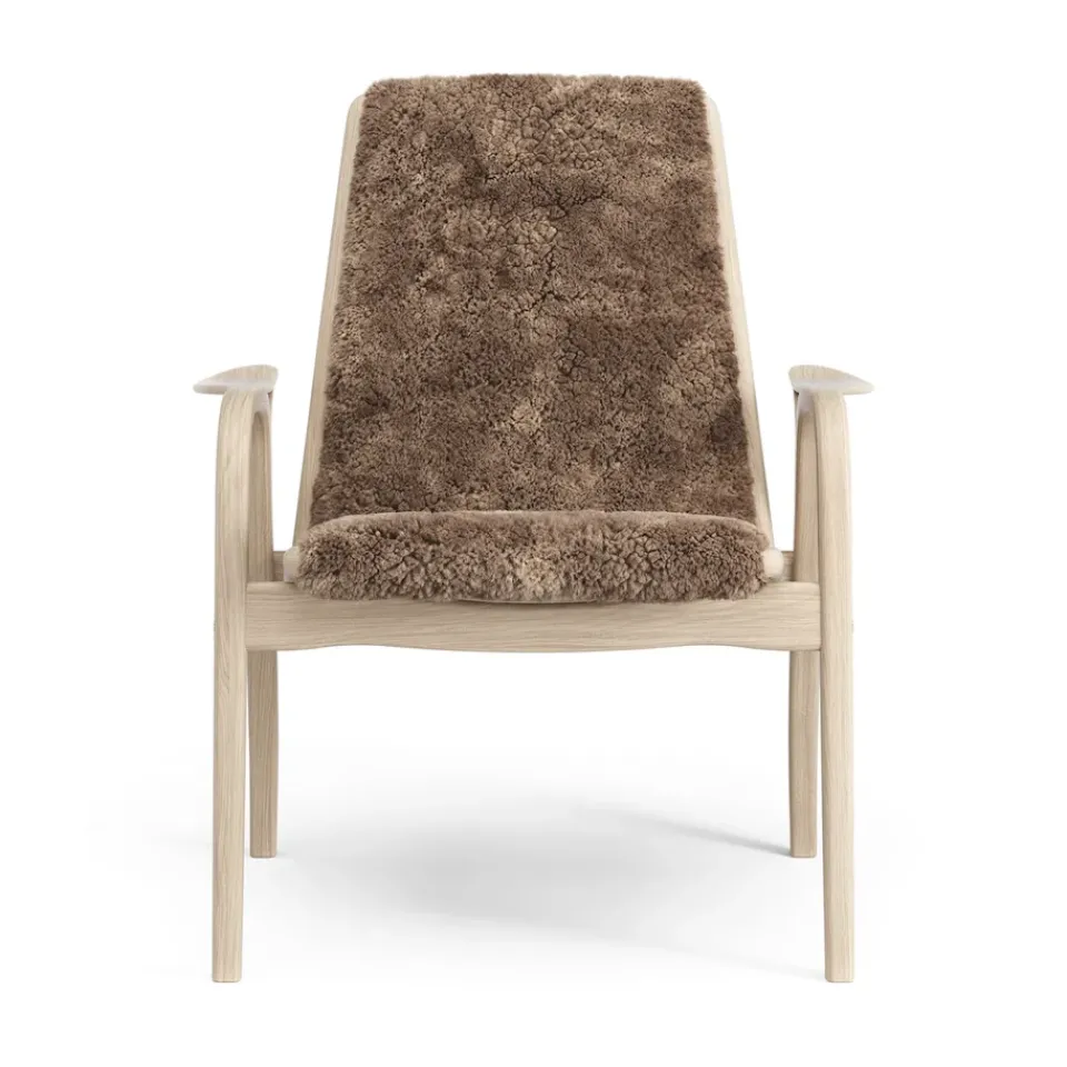 Swedese Armchairs & Footstools*Laminett arm chair white pigmented oak/sheep skin, Sahara (nougat brown) Beige