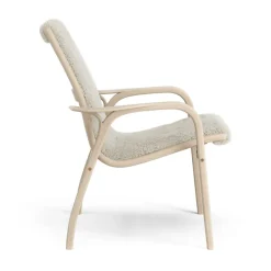 Swedese Armchairs & Footstools*Laminett arm chair white pigmented oak/sheep skin, Moonlight Beige