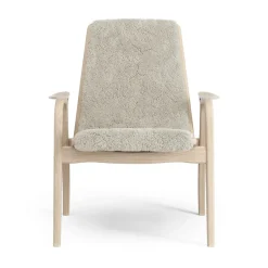 Swedese Armchairs & Footstools*Laminett arm chair white pigmented oak/sheep skin, Moonlight Beige