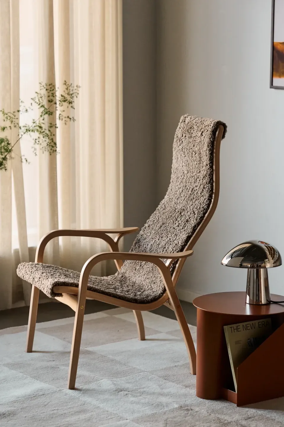 Swedese Armchairs & Footstools*Lamino arm chair laquered beech/sheep skin, Sahara (nougat brown) Beige