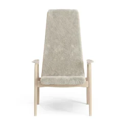 Swedese Armchairs & Footstools*Lamino arm chair white pigmented oak/sheep skin, Moonlight Beige