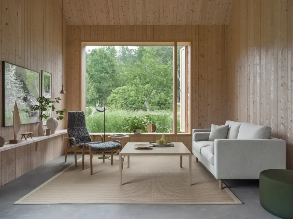 Swedese Armchairs & Footstools*Lamino armchair and footstool oiled oak/sheepskin, Sahara (nougat-) Brown