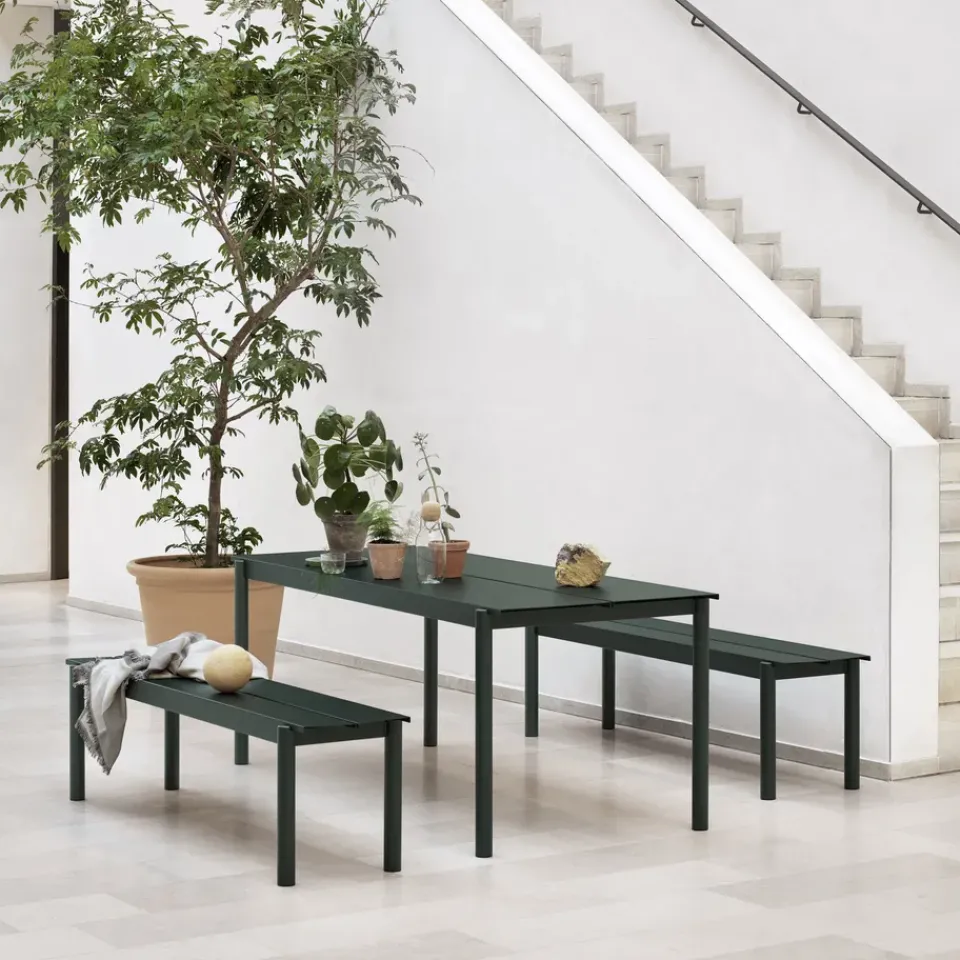 Muuto Table For Outdoor Use*Linear steel table 75x200 cm, Dark Green