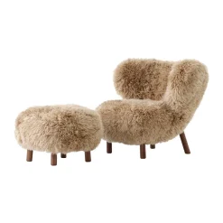 &Tradition Armchairs & Footstools*Little Petra VB1 armchair incl. pouffe ATD1, Oiled walnut-Sheepskin honey Beige
