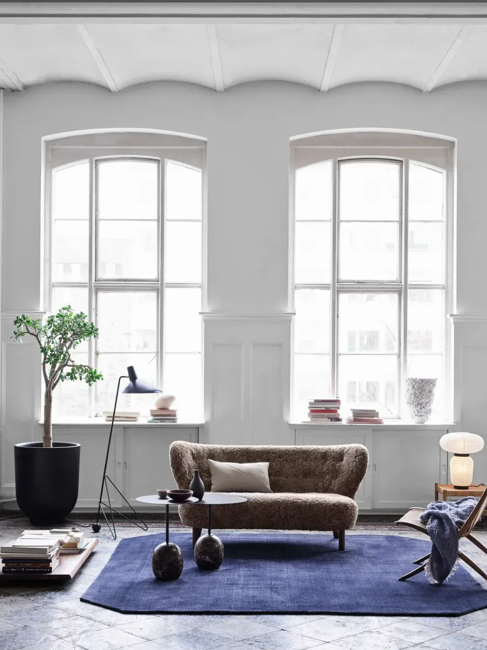 &Tradition Sofas*Little Petra VB2 sofa, Oiled walnut-Sahara Brown