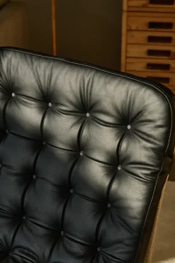 1898 Armchairs & Footstools*Loholm armchair with swivel function, leather-Bern Beige 0341 Black