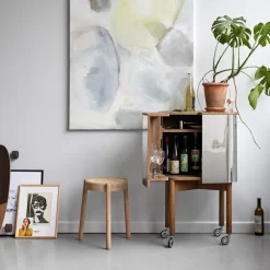Northern Display & Glass Cabinets*Loud bar cabinet on wheels, Smoked oak BrownSilver-coloured