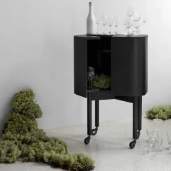 Northern Display & Glass Cabinets*Loud bar cabinet on wheels, Black