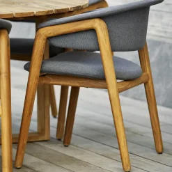 Cane-line Seating|Balcony Furniture*Luna chair, airtouch , teak frame Grey
