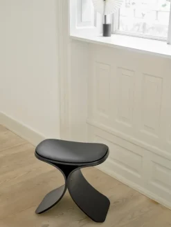 Gejst Stools*Luno stool 48x28x72 cm, oak- leather Black