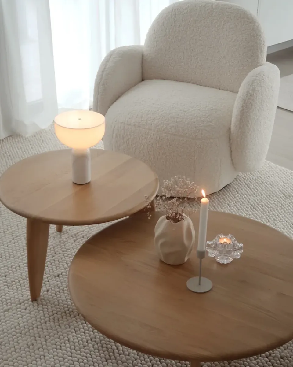 1898 Coffee Tables*Lyckeby coffee table Ø60x37.5 cm, Natural lacquered oak Brown
