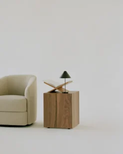New Works Side Tables*Mass side table 40x40x47 cm, Walnut Brown