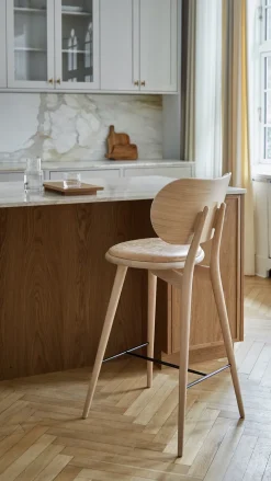 Mater Bar Stools*High Stool Backrest barstool low, leather natural, matt varnished oak stand Beige