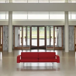 &Tradition Sofas*Meantime AV31 3-seater sofa, Pol. aluminium-Fiord 0571 Red