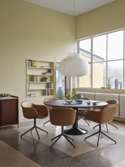 Muuto Dining Tables*Midst pedestal table, Black linoleum-black, Ø160 cm BrownBlack
