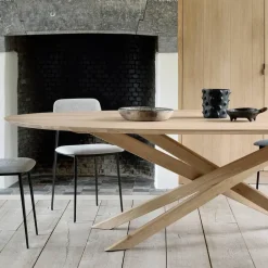 Ethnicraft Dining Tables*Mikado oval dining table, Hardwax oiled oak Beige