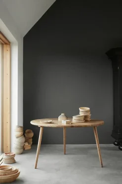Stolab Dining Tables*Miss Tailor dining table round Ø130 cm, Oak naturell oil fixed disk Beige