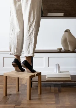 MOEBE Stools*Peg stool small 35x27.5x22 cm, Oak Brown