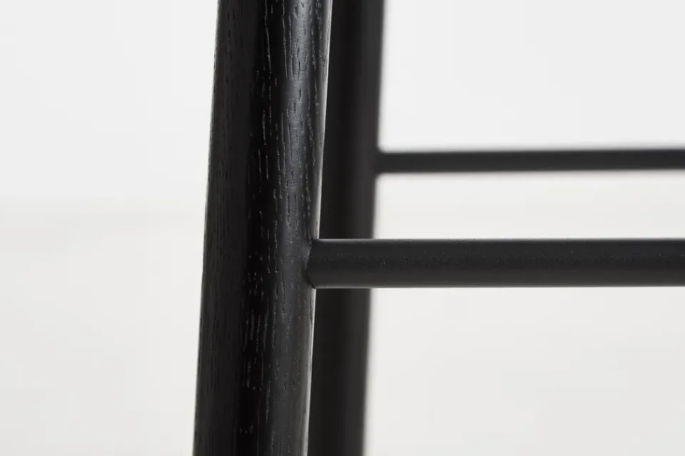 Woud Bar Stools*Mono barstool 65 cm, oak Black
