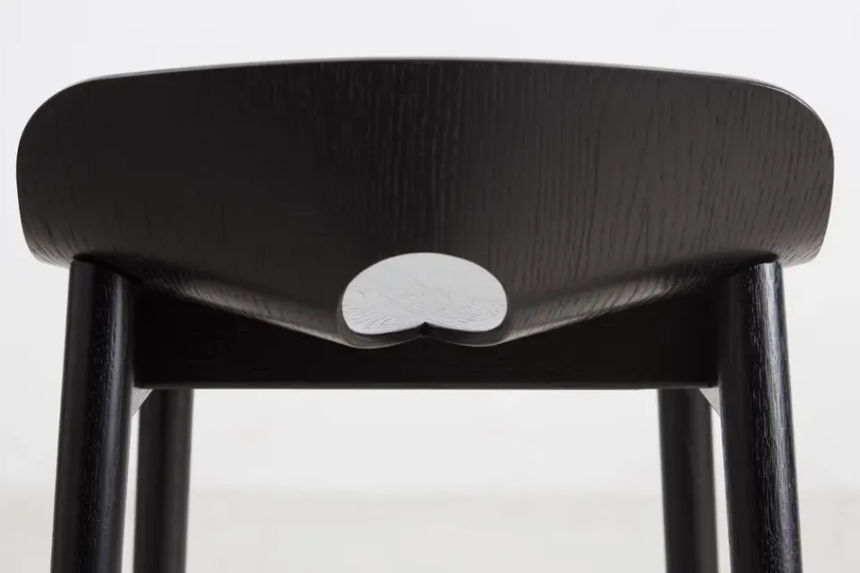 Woud Bar Stools*Mono barstool 65 cm, oak Black