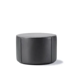 Fredericia Furniture Sitting Poufs*Mono seat pouf, Leather omni 301 -Ø55 cm Black