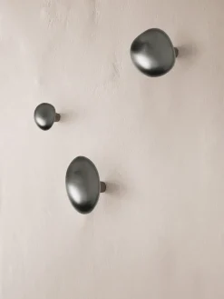 Ferm Living Clothes Hooks & Hangers*Mushroom hook, brass Black