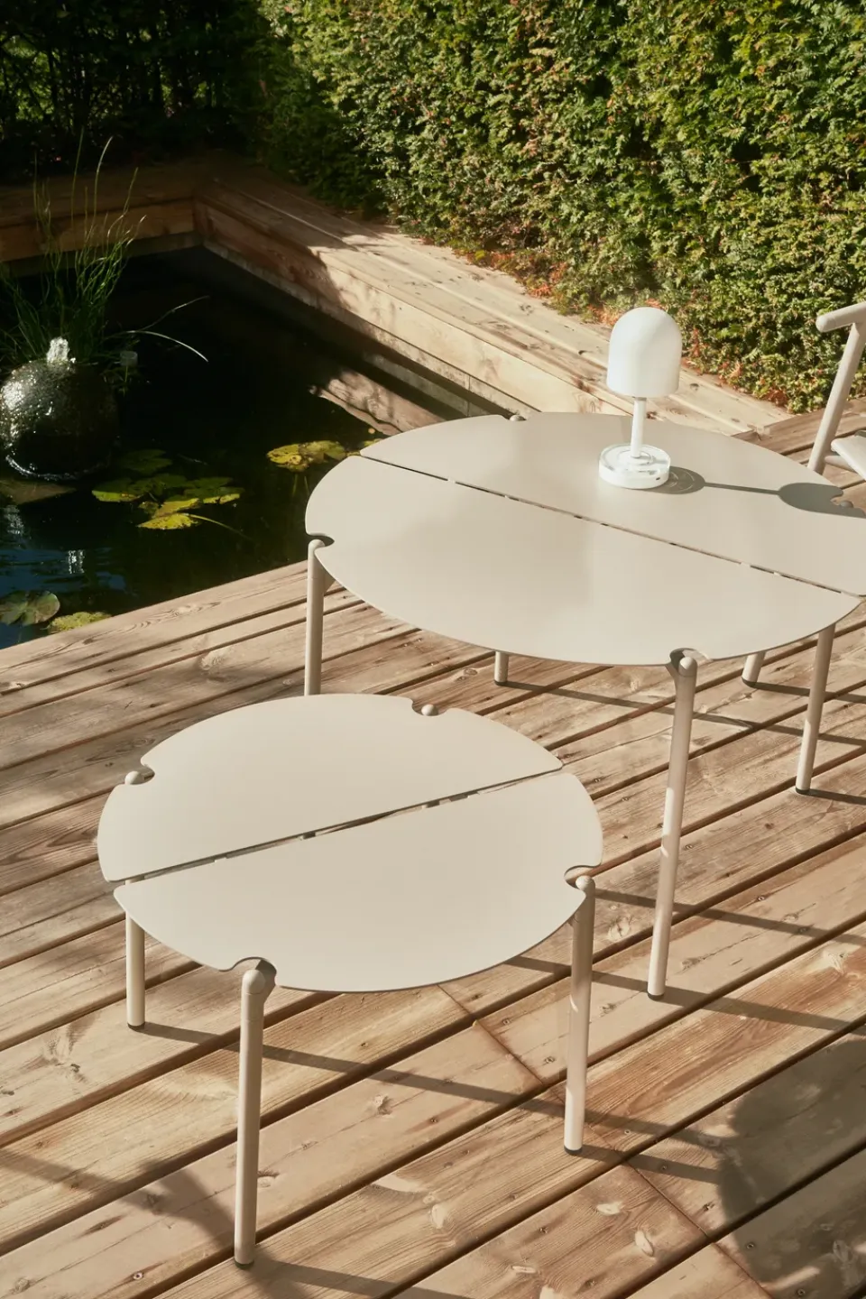 AYTM Table For Outdoor Use*NOVO lounge table Ø70x45 cm, Gingerbread RedOrange