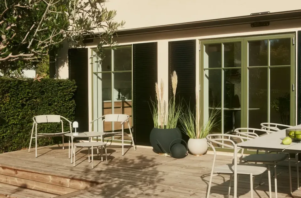 AYTM Table For Outdoor Use|Outdoor Lounge Furniture*NOVO lounge table Ø50x35 cm, Taupe Grey