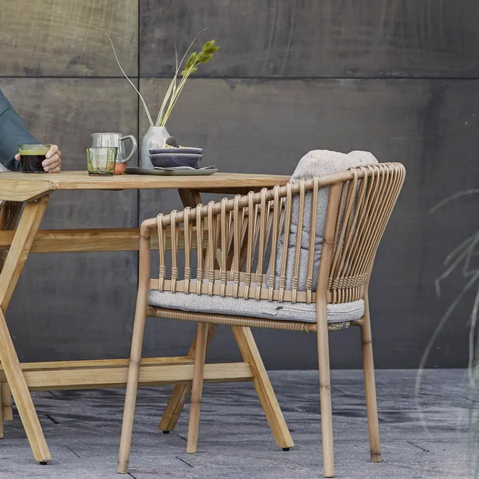 Cane-line Seating*Ocean armchair aluminum, Natural Beige