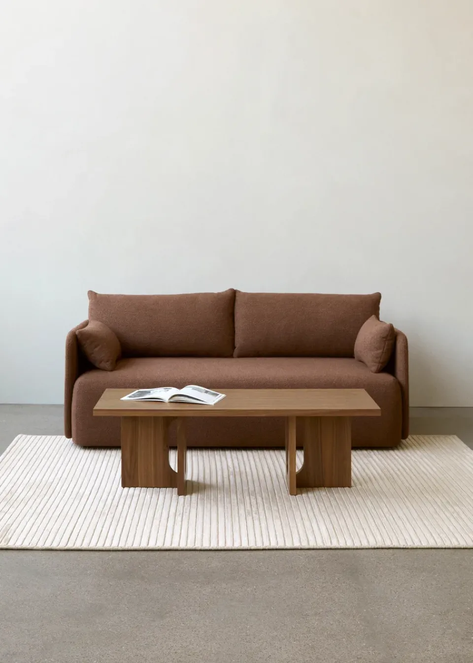 Audo Copenhagen Sofas*Offset sofa 2-seats, Audo Bouclé 08 Bordeaux Red