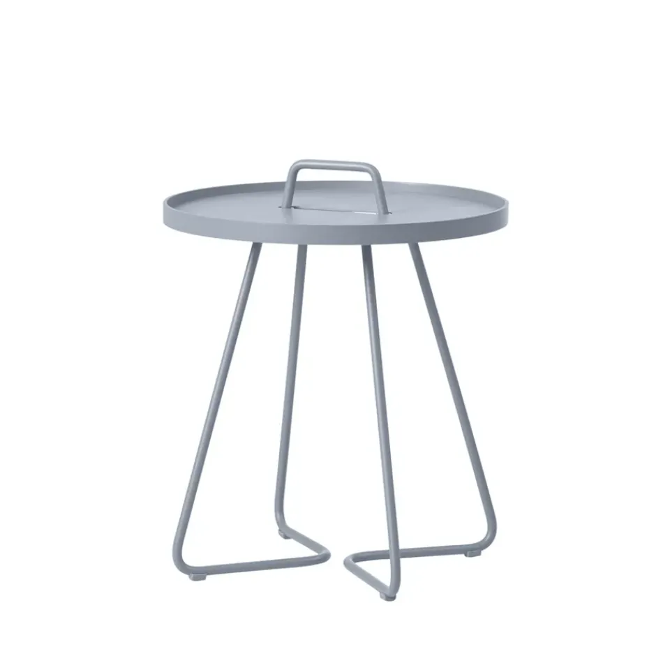Cane-line Table For Outdoor Use*On the move table Ø44 cm, Light Grey