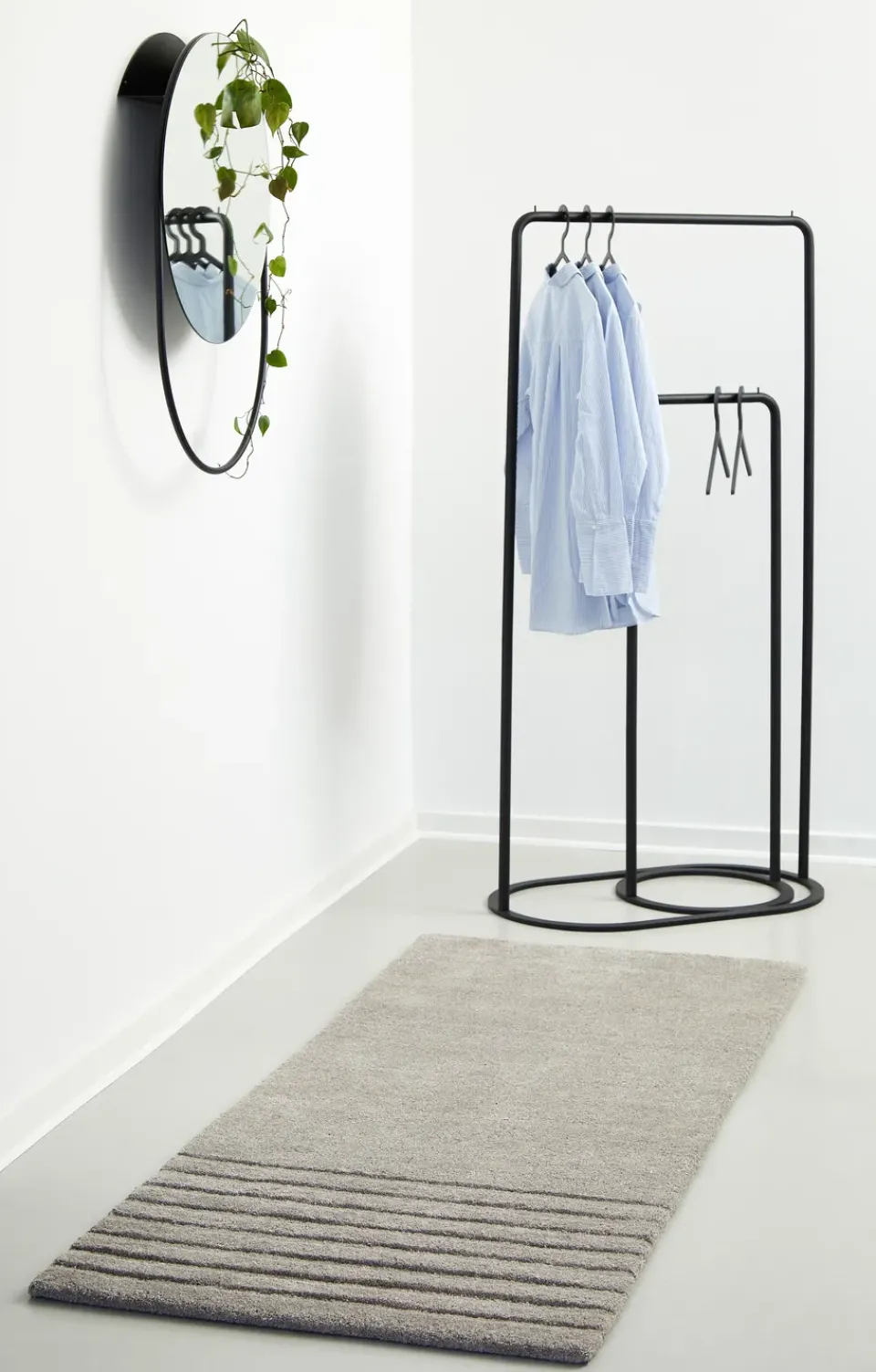 Woud Clothes Racks, Coat Stands & Hangers*O&O clothes hanger, Small Black