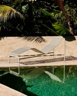 HAY Seating|Outdoor Lounge Furniture*Palissade chaise lounge, Sky Grey