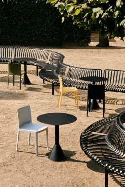 HAY Balcony Furniture*Palissade Cone round coffee table, Anthracite, ø70 BlackGrey