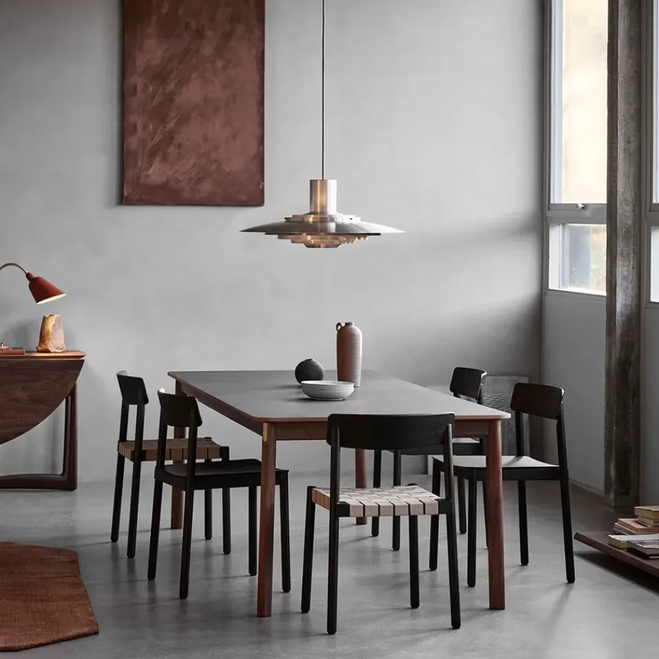 &Tradition Dining Tables*Patch HW1 dining table, Cacao orinoco. oiled walnut stand Brown