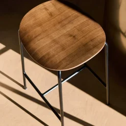 &Tradition Bar Stools*Pavilion AV37 counter stool 68 cm, Black-lacquered oak Brown