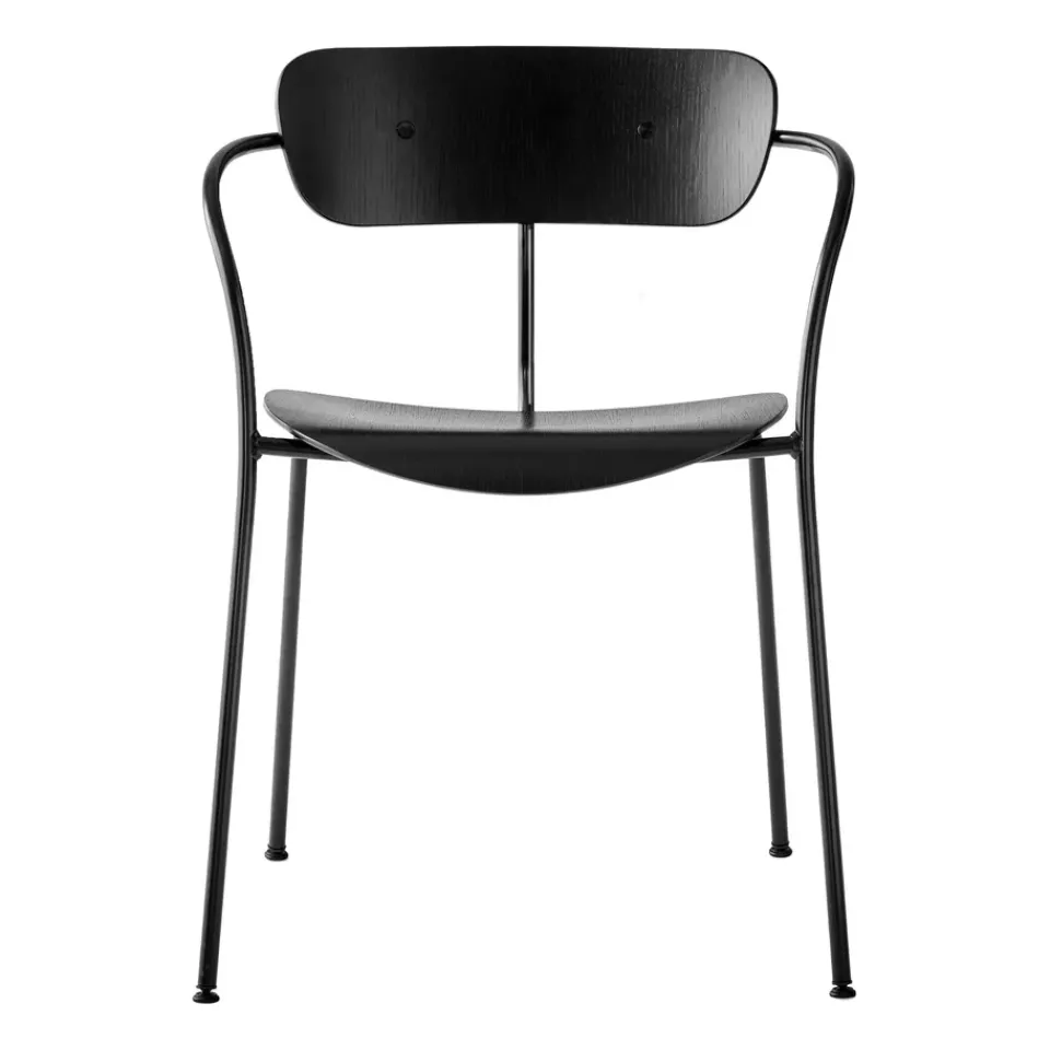 &Tradition Chairs*Pavilion chair AV2, lacquered oak Black