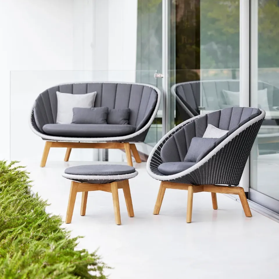 Cane-line Garden Sofas & Garden Benches|Balcony Furniture*Peacock Weave sofa, 2-seater /light , teak legs Grey