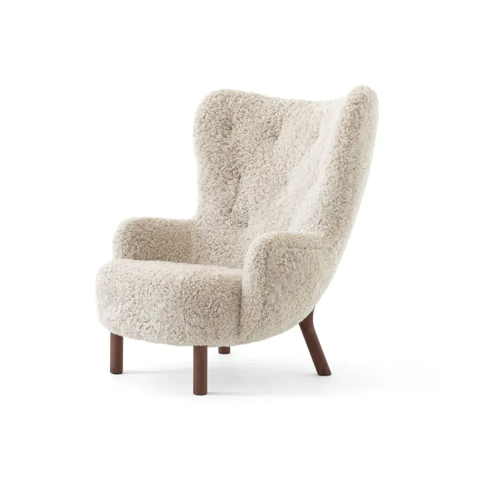 &Tradition Armchairs & Footstools*Petra VB3 high armchair, Oiled Walnut-Sheepskin Moonlight White