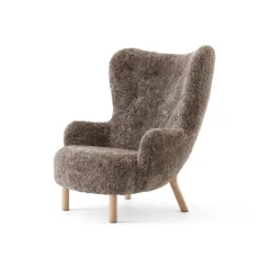 &Tradition Armchairs & Footstools*Petra VB3 high armchair, Oiled Oak-Sheepskin Sahara Brown