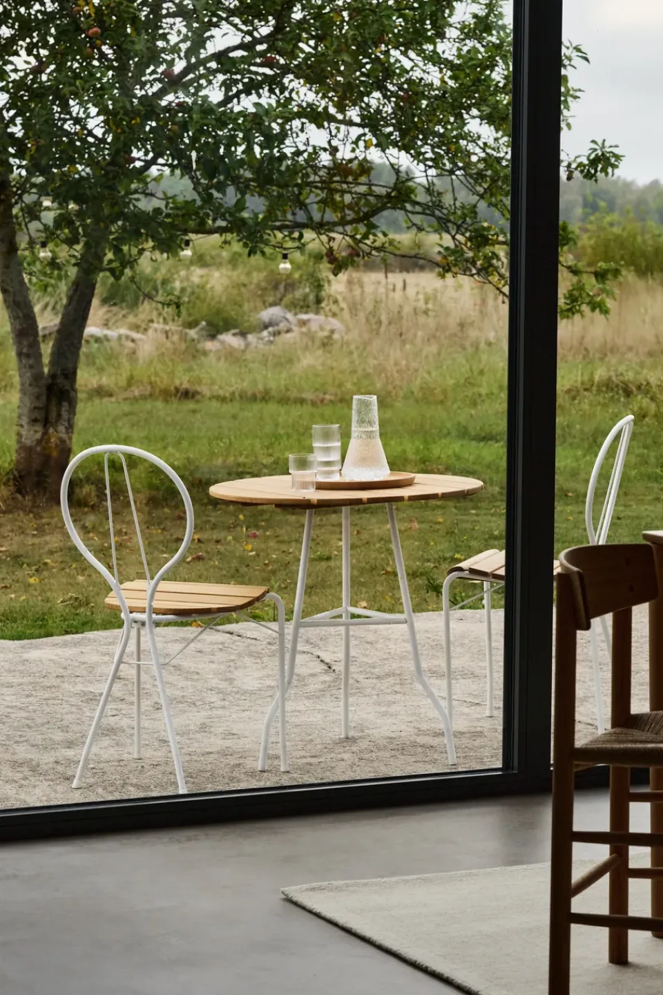 Gärsnäs Balcony Furniture|Table For Outdoor Use*Pia table Ø70 cm, lacquered steel frame-oiled oak White