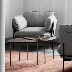 &Tradition Side Tables*Pinwheel side table HM7, Walnut BrownGold-coloured