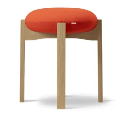 Fredericia Furniture Stools*Pioneer low stool, Vidar 542-lacque oak Red